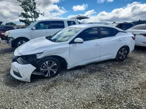 Nissan Sentra 2.0L 4 2021