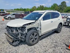 Nissan Rogue 2.5L 4 2019