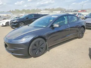 Tesla Model 3 2025