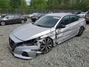 Nissan Altima 2.5L 4 2020