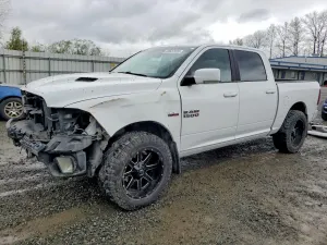 RAM 1500 5.7L 8 2015