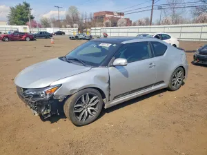 Scion tC 2.5L 4 2014