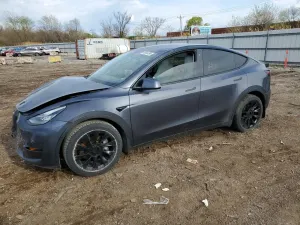 Tesla Model Y 2021