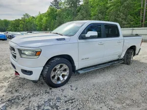 RAM 1500 5.7L 8 2019