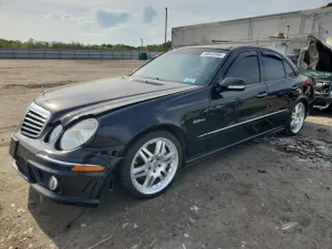 Mercedes-Benz E 6.2L 8 2008