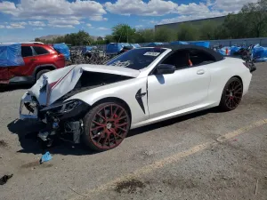BMW M8 4.4L 8 2022
