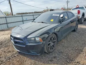 Dodge Charger 5.7L 8 2013
