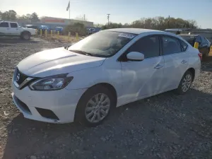 Nissan Sentra S 1.8L 4 2017