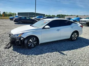 Nissan Altima 2.5L 4 2022