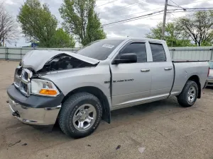 Dodge RAM 5.7L 8 2011
