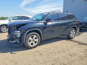 Toyota Highlander 3.5L 6 2021