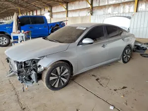 Nissan Altima 2.5L 4 2021