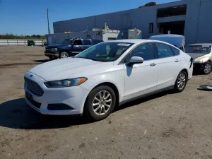 Ford Fusion 2.5L 4 2015