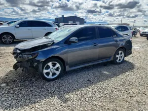 Toyota Corolla 1.8L 4 2012
