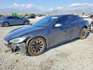 Tesla Model S 2018