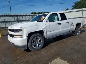Chevrolet Silverado 1500 5.3L 8 2018