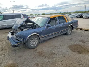 Lincoln Town Car 4.6L 8 1997