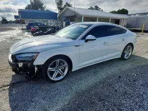 Audi A5 2.0L 4 2022