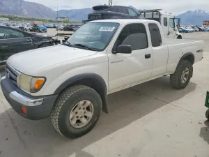 Toyota Tacoma 3.4L 6 1999