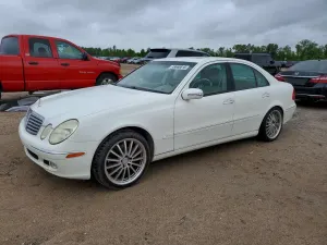 Mercedes-Benz E 5.0L 8 2004