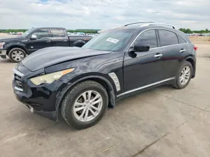 Infiniti FX 3.7L 6 2013