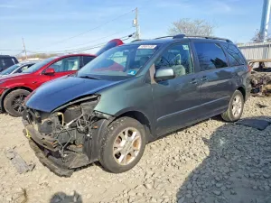Toyota Sienna 3.3L 6 2005