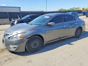 Nissan Altima 2.5L 4 2015