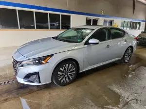 Nissan Altima 2.5L 4 2023