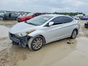 Hyundai Elantra 1.8L 4 2015