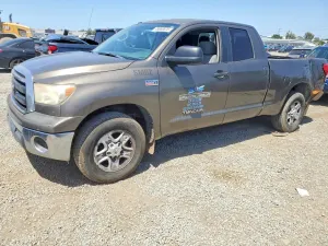 Toyota Tundra 5.7L 8 2012