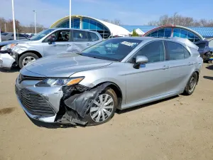 Toyota Camry 2.5L 4 2018