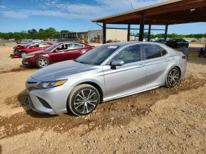 Toyota Camry 2.5L 4 2018