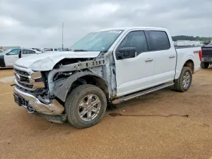 Ford F-150 5.0L 8 2021