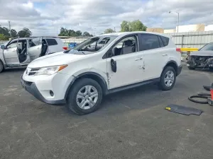Toyota Rav4 2.5L 4 2015