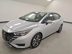 Nissan Versa 1.6L 4 2025