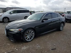 Alfa Romeo Giulia 2.0L 4 2017