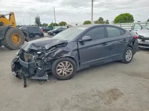 Hyundai Elantra 2.0L 4 2020