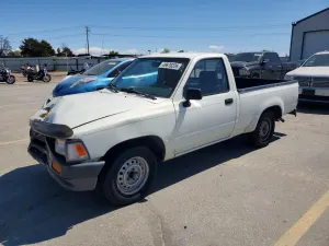 Toyota Hilux 2.4L 4 1992
