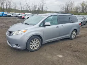 Toyota Sienna 3.5L 6 2017
