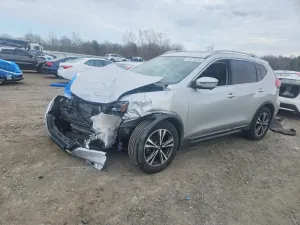 Nissan Rogue 2.5L 4 2017