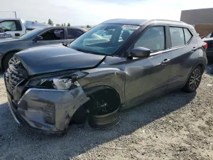 Nissan Kicks 1.6L 4 2021