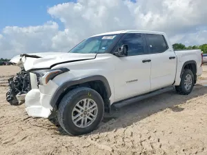 Toyota Tundra 3.4L 6 2024