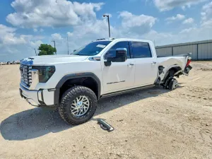 GMC Sierra 6.6L 8 2024