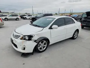 Toyota Corolla 1.8L 4 2013