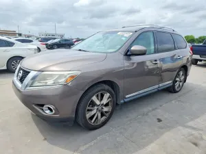 Nissan Pathfinder 3.5L 6 2013