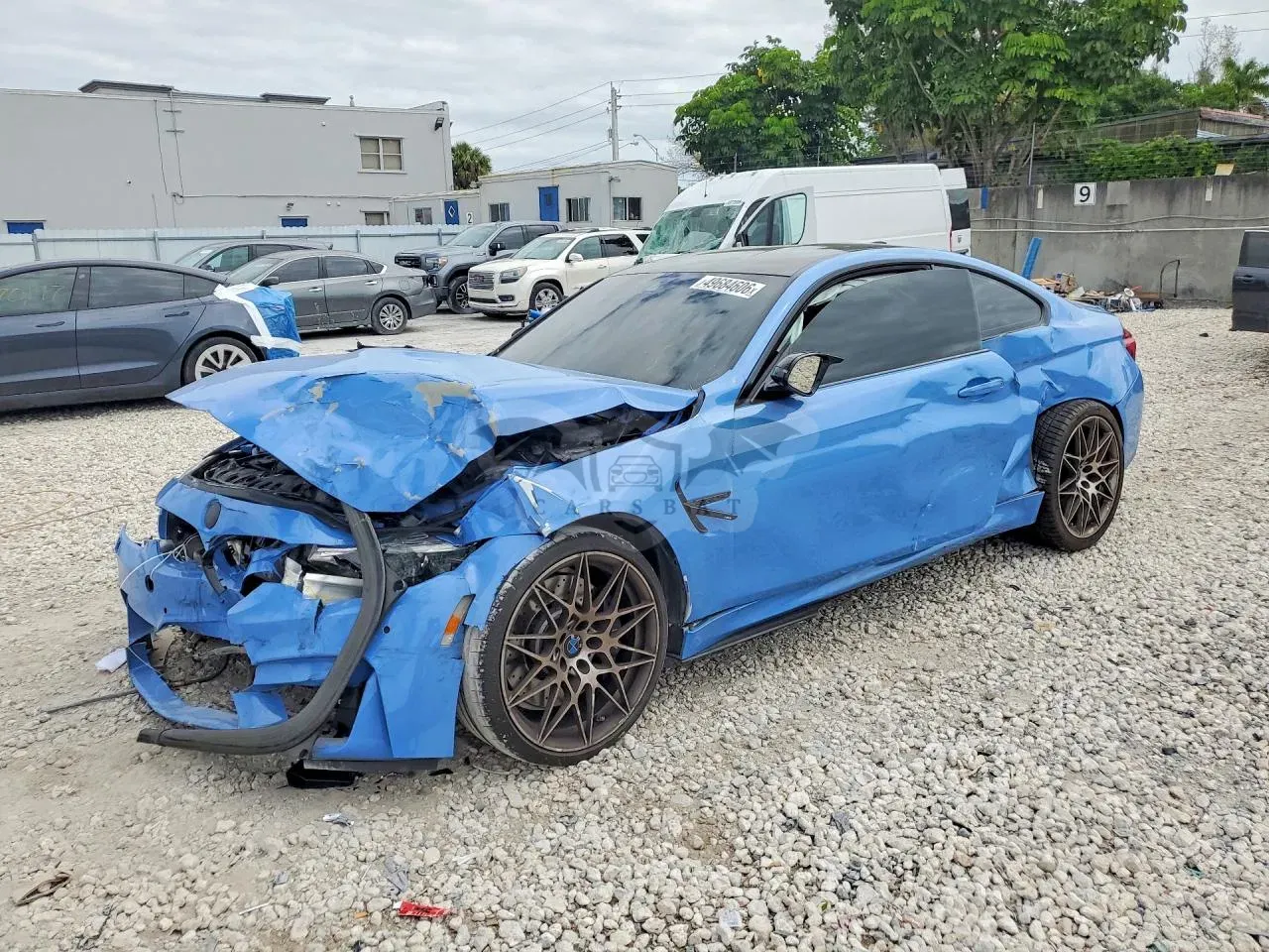 BMW M4 3.0L 6 2016