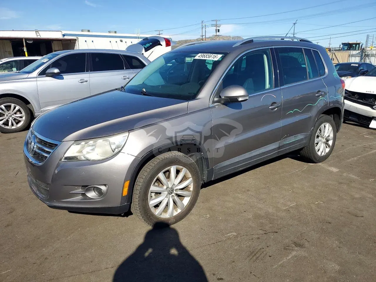 Volkswagen Tiguan 2.0L 4 2011