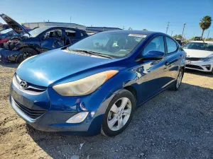Hyundai Elantra 1.8L 4 2013