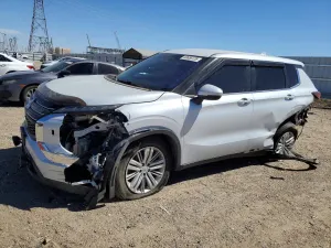 Mitsubishi Outlander 2.5L 4 2022