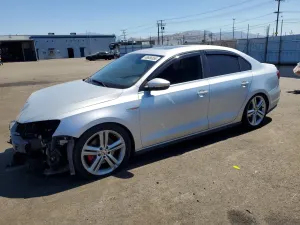 Volkswagen Jetta 2.0L 4 2016